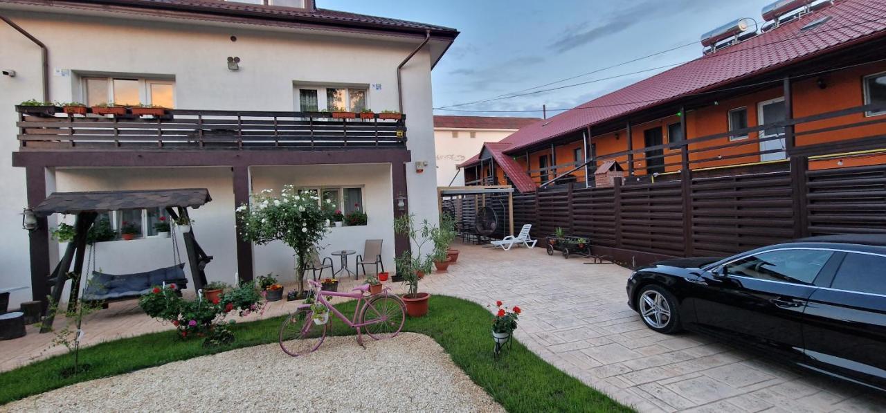 Casa Sebastian Hotel Costinesti Exterior photo